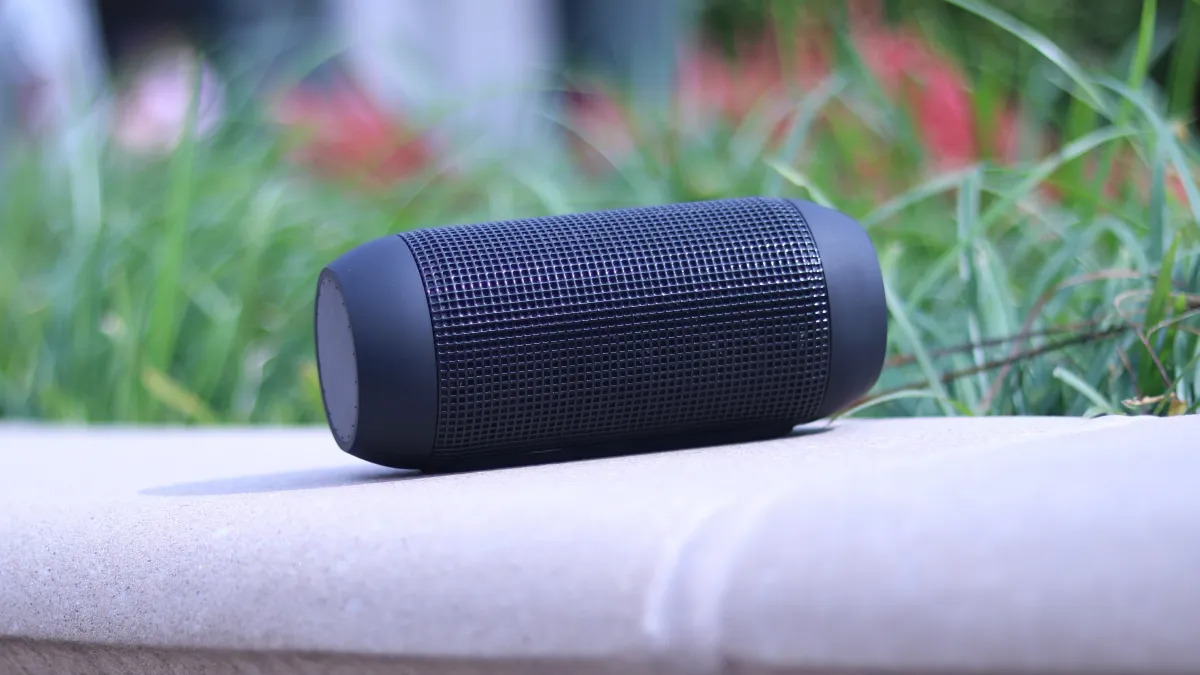 The Convenience of Bluetooth Speakers with Remote Control