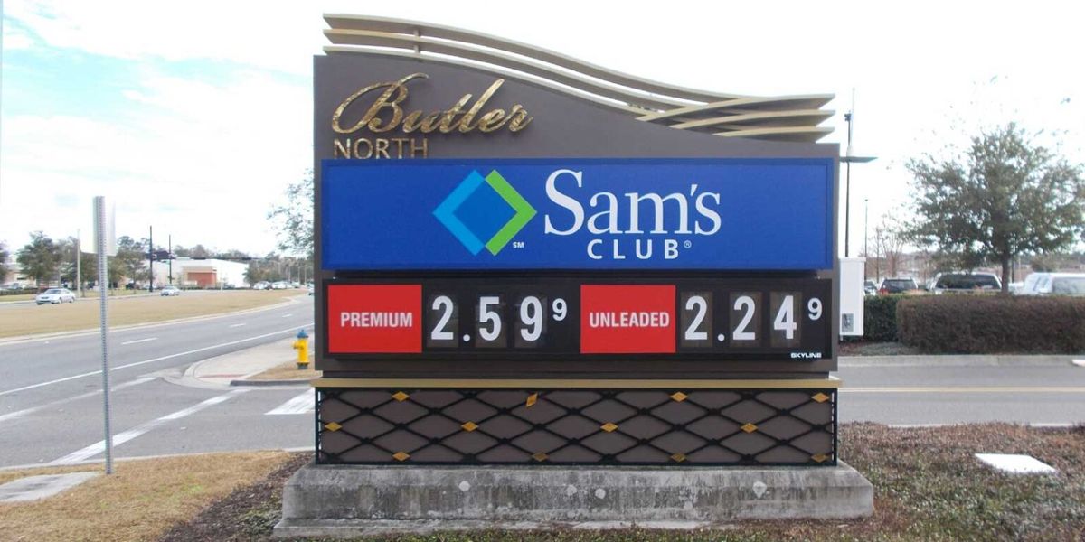 The Different Types of Outdoor Signs for Business: Choosing the Right One for You