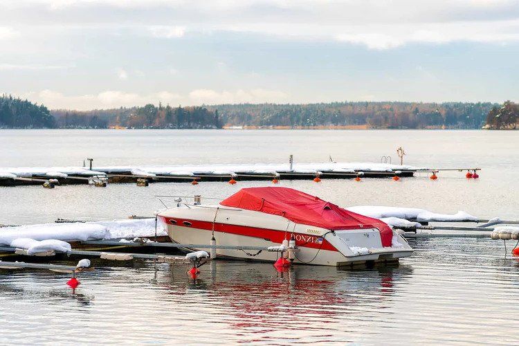 Protect Your Boat with the Right Winter Cover
