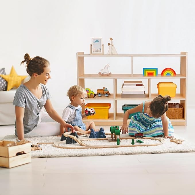 Montessori Bookshelf Benefits
