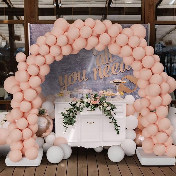 5 Tips for Creating a Stunning Balloon Arch Outdoors